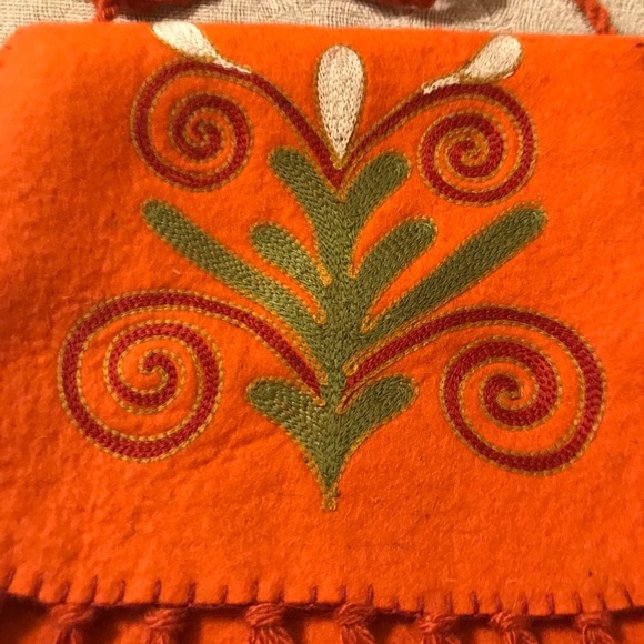 Saddlebag made of felt fabric - Picture 2 of 5